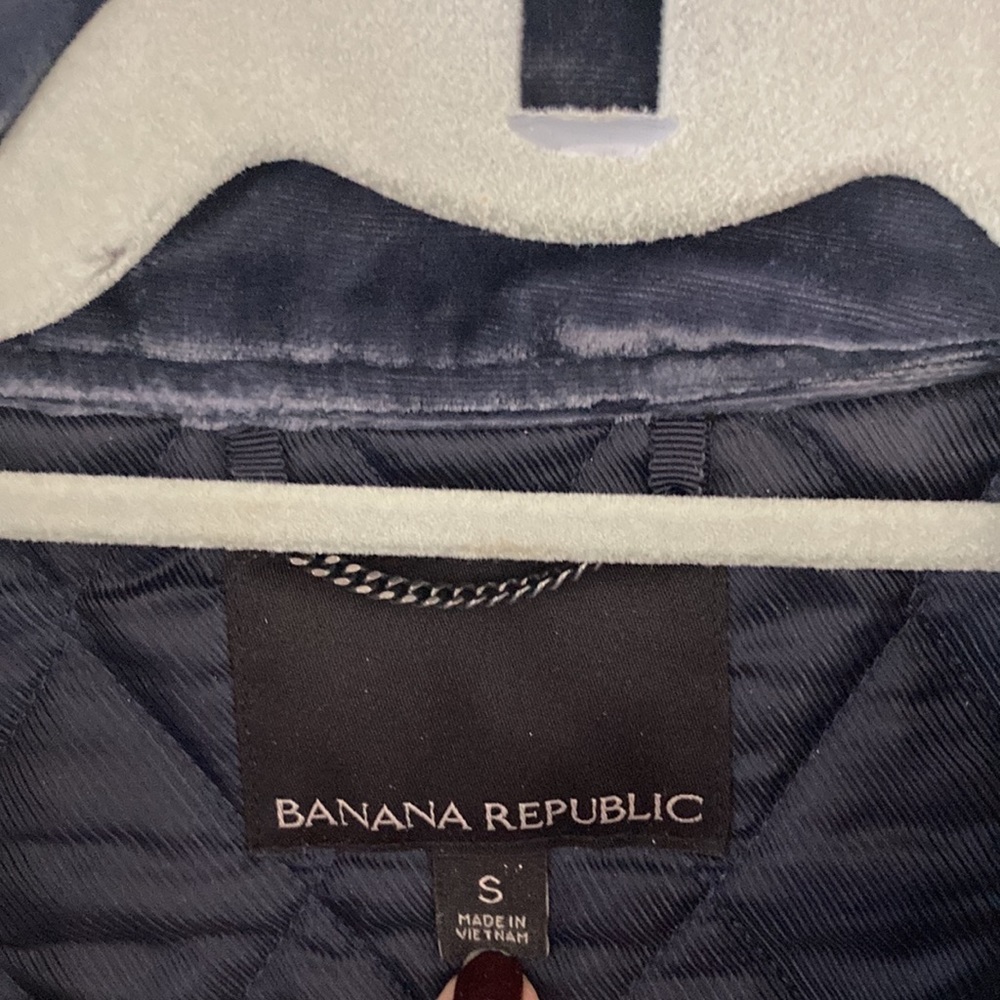 Banana Republic velvet quilted vest - Picture 3 of 4